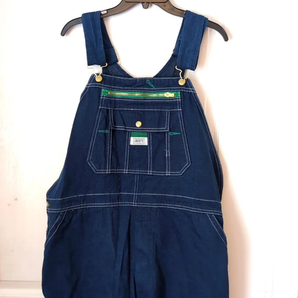 liberty size 44x30